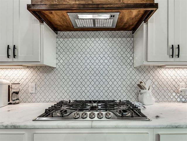 13204 Knight Island Drive, Oklahoma City, OK 73142