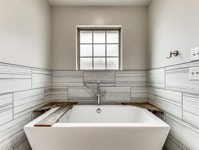 13204 Knight Island Drive, Oklahoma City, OK 73142