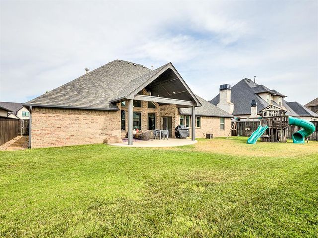 13204 Knight Island Drive, Oklahoma City, OK 73142