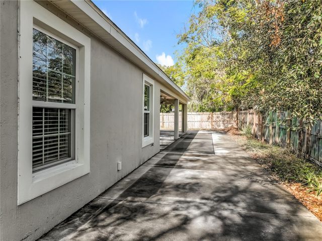 608 MASTERS AVENUE, Wildwood, FL 34785