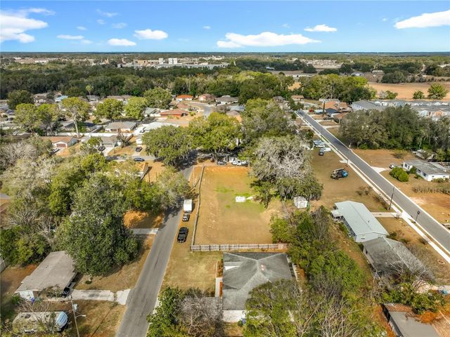 608 MASTERS AVENUE, Wildwood, FL 34785