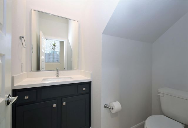 506 W Donovan G, Houston, TX 77091