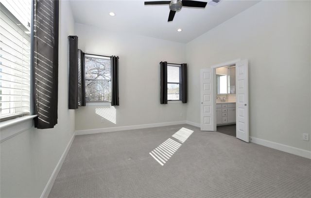 506 W Donovan G, Houston, TX 77091