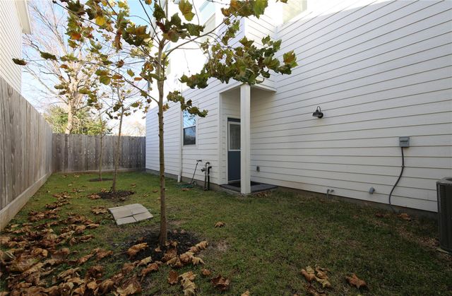 506 W Donovan G, Houston, TX 77091
