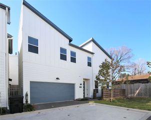 506 W Donovan G, Houston, TX 77091