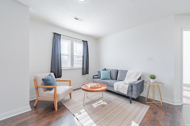 5279 N Thornhill Place, Bloomington, IN 47404