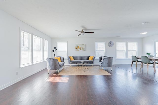 5279 N Thornhill Place, Bloomington, IN 47404