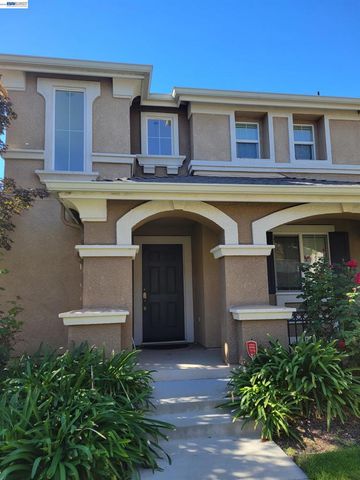 313 Turnstone Cir, Pittsburg, CA 94565