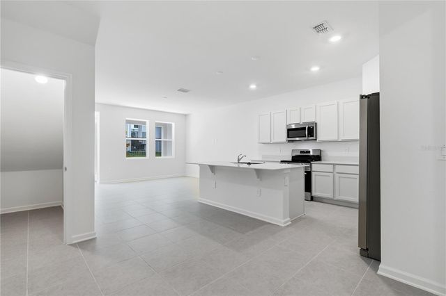 3143 KURTZ TERRACE, Davenport, FL 33837