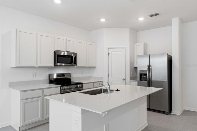 3143 KURTZ TERRACE, Davenport, FL 33837
