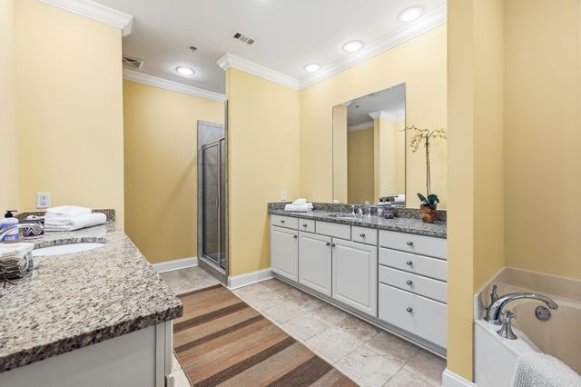 3520 Central Ave Apt 207, Memphis, TN 38111
