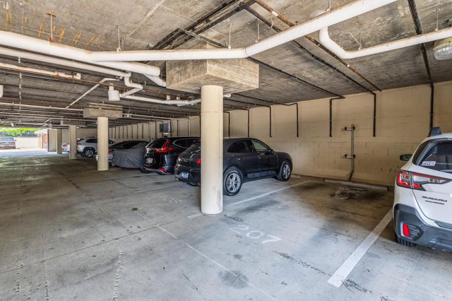 3520 Central Ave Apt 207, Memphis, TN 38111