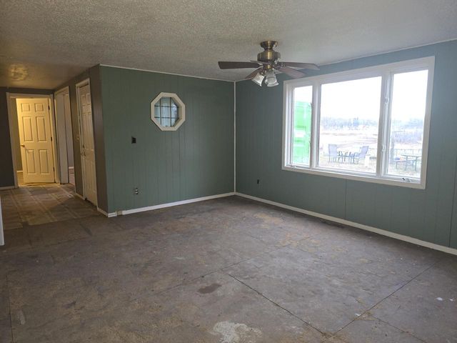 W420 County Road U, Bangor, WI 54614