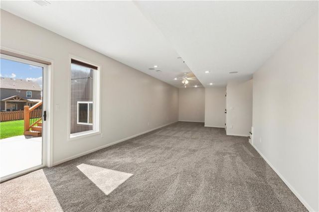 20067 W 108th Terrace, Olathe, KS 66061