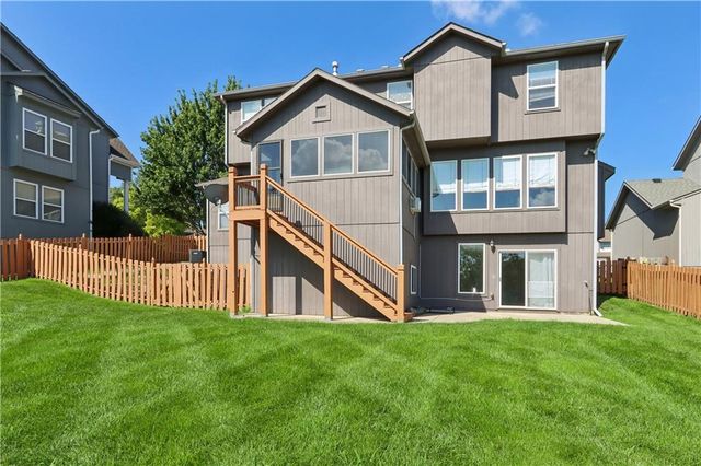20067 W 108th Terrace, Olathe, KS 66061