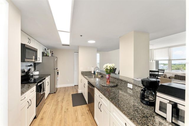 408 W UNIVERSITY AVENUE 7B, Gainesville, FL 32601