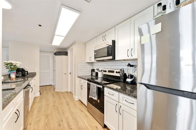 408 W UNIVERSITY AVENUE 7B, Gainesville, FL 32601