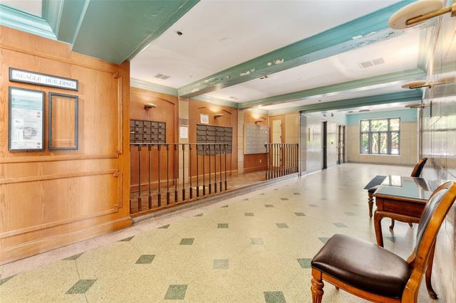 408 W UNIVERSITY AVENUE 7B, Gainesville, FL 32601