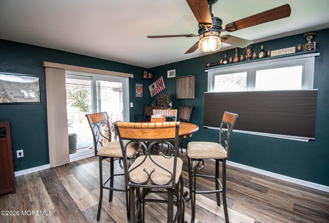 1220 Neptune Avenue, Beachwood, NJ 08722