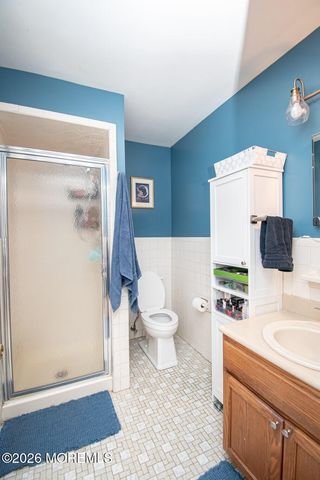 1220 Neptune Avenue, Beachwood, NJ 08722