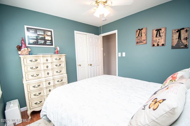 1220 Neptune Avenue, Beachwood, NJ 08722