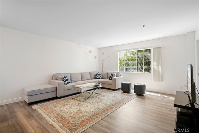 138 S Adams Street 2, Glendale, CA 91205