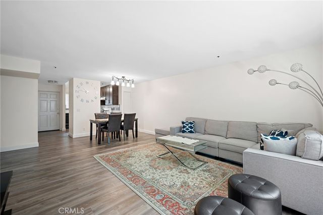 138 S Adams Street 2, Glendale, CA 91205