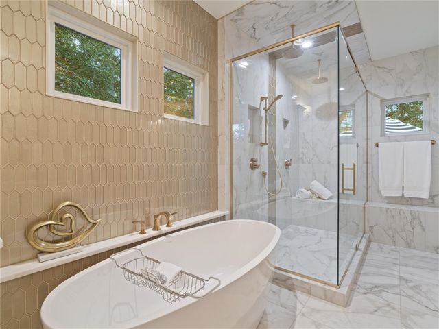 10625 Bluewater Passage, Rogers, AR 72756