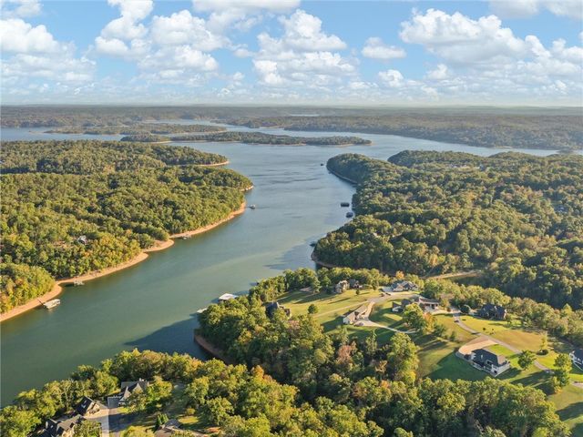 10625 Bluewater Passage, Rogers, AR 72756
