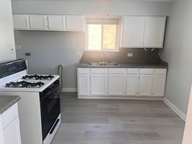 12854 S Sangamon Street, Chicago, IL 60643