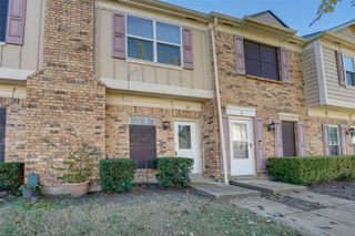 633 Carriagehouse Lane 3, Garland, TX 75040