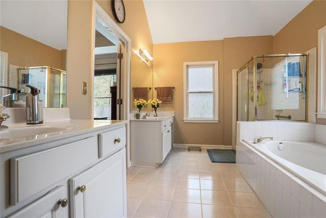 2835 Olde Town Park Drive, Norcross, GA 30071