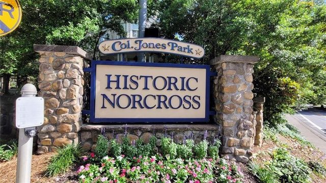 2835 Olde Town Park Drive, Norcross, GA 30071