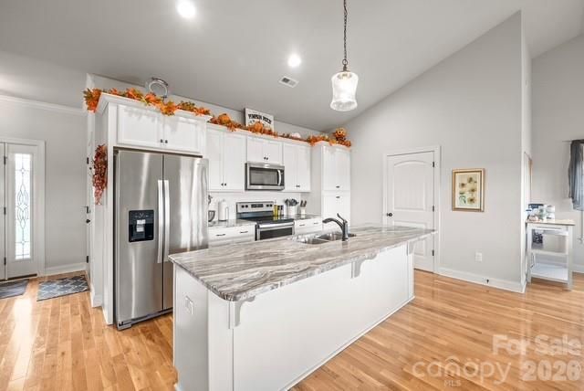 156 Greythorn Drive, Statesville, NC 28625