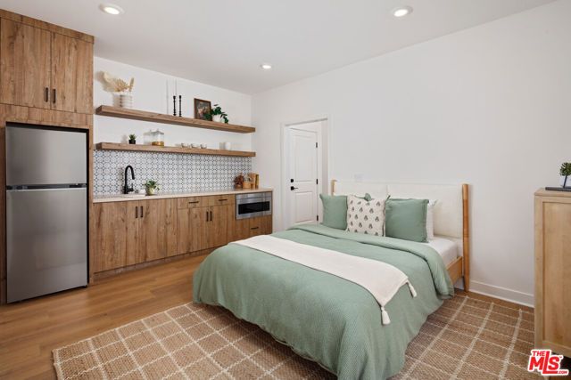 1678 Coral Sea Lane, Los Angeles, CA 90732