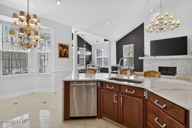 38 Park Ridge Way, Jackson, NJ 08527