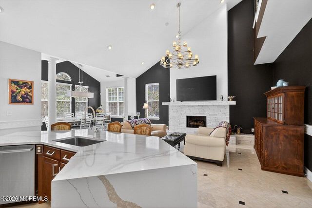 38 Park Ridge Way, Jackson, NJ 08527