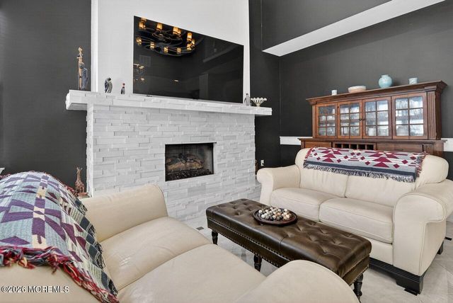 38 Park Ridge Way, Jackson, NJ 08527