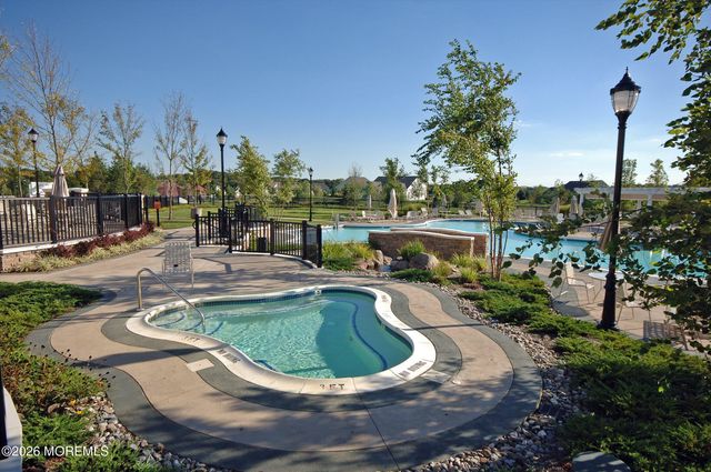 38 Park Ridge Way, Jackson, NJ 08527