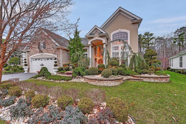 38 Park Ridge Way, Jackson, NJ 08527