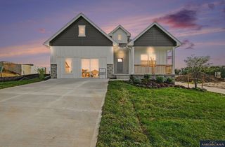 17605 Willit Street, Bennington, NE 68007