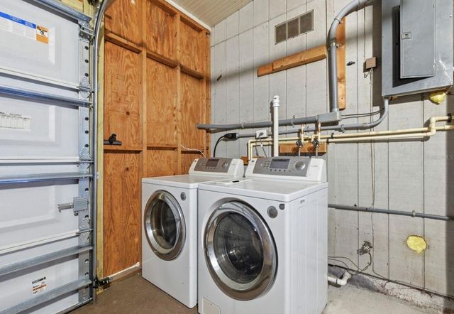 7198 121ST WAY N, Seminole, FL 33772