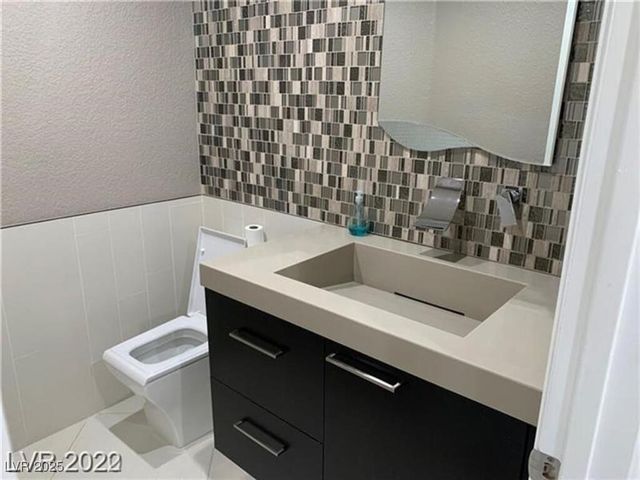 3412 Classic Bay Lane, Las Vegas, NV 89117