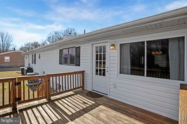 5967 BROOKS WOODS RD, Lothian, MD 20711