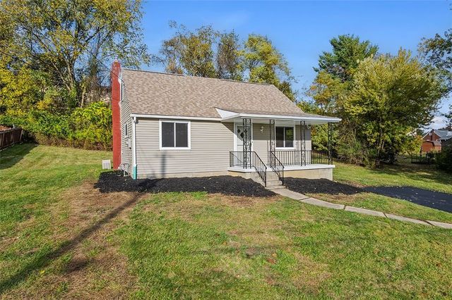 11343 Seminole Dr, North Huntingdon, PA 15642