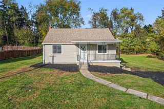 11343 Seminole Dr, North Huntingdon, PA 15642