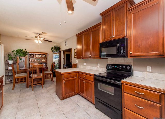 42389 Haltom Rd, Hammond, LA 70403