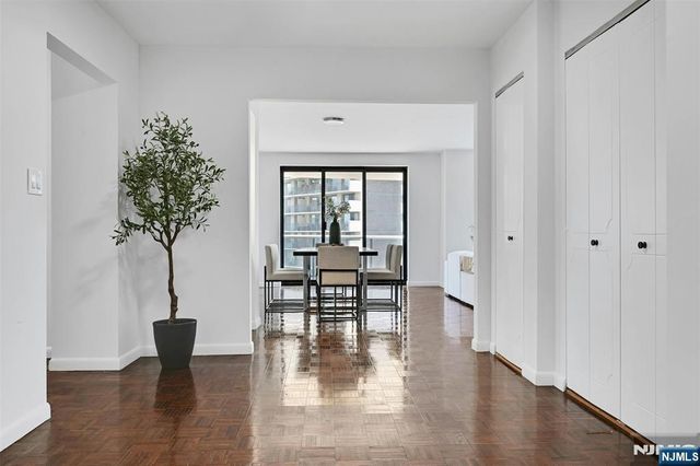 1512 Palisade Avenue 5B, Fort Lee, NJ 07024