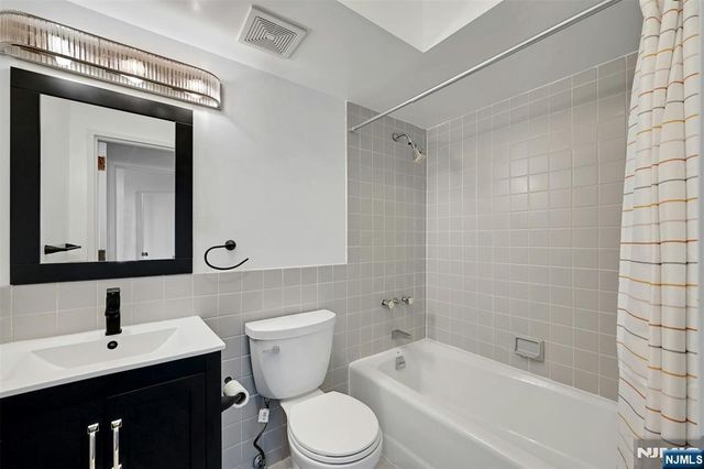 1512 Palisade Avenue 5B, Fort Lee, NJ 07024