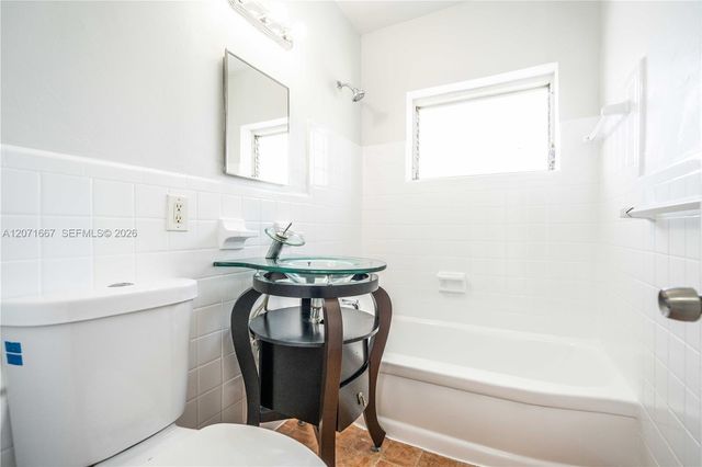 7640 Carlyle Avenue 7A, Miami Beach, FL 33141